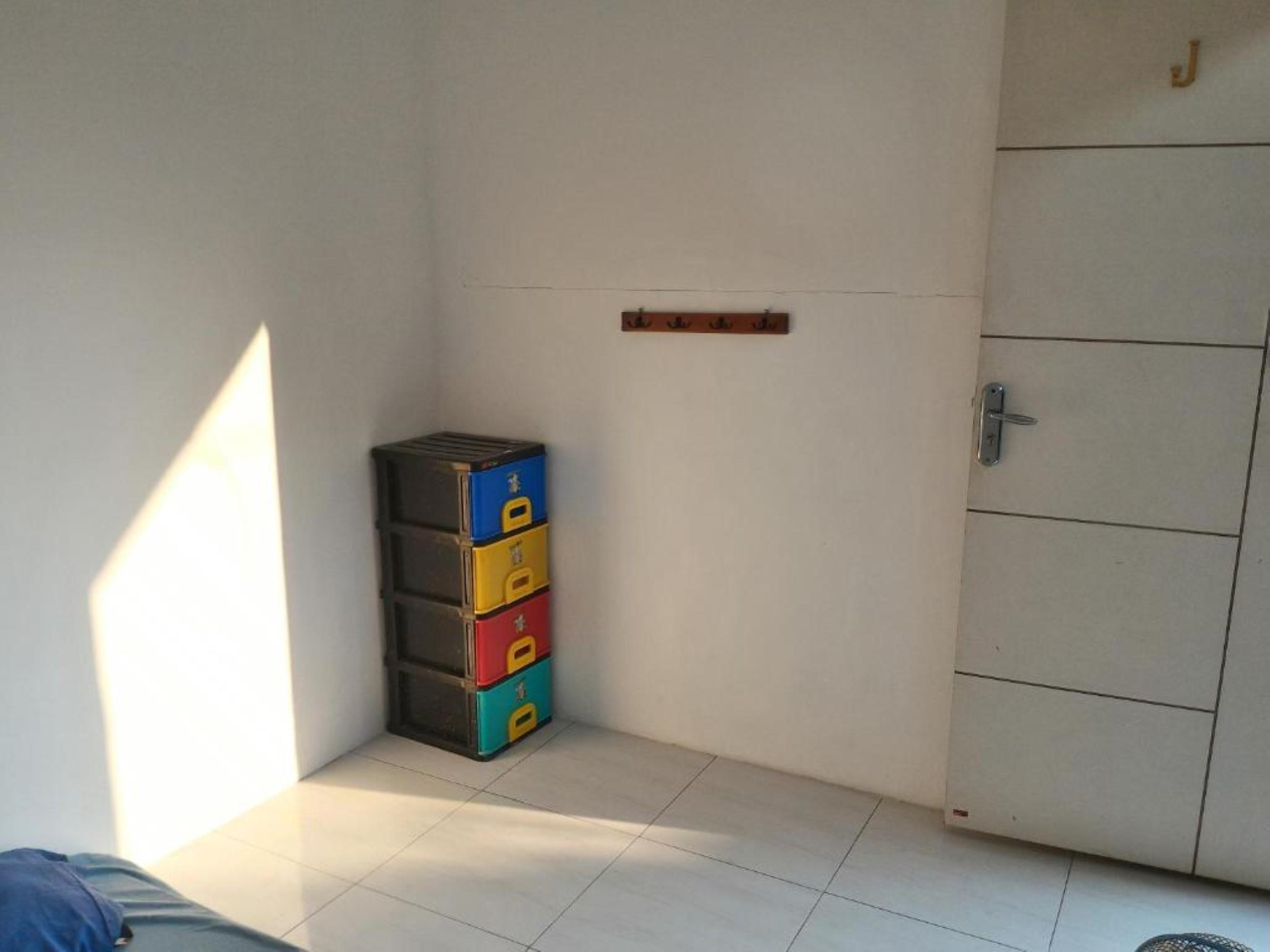 Hotel Kost 48 Surabaya Exterior foto