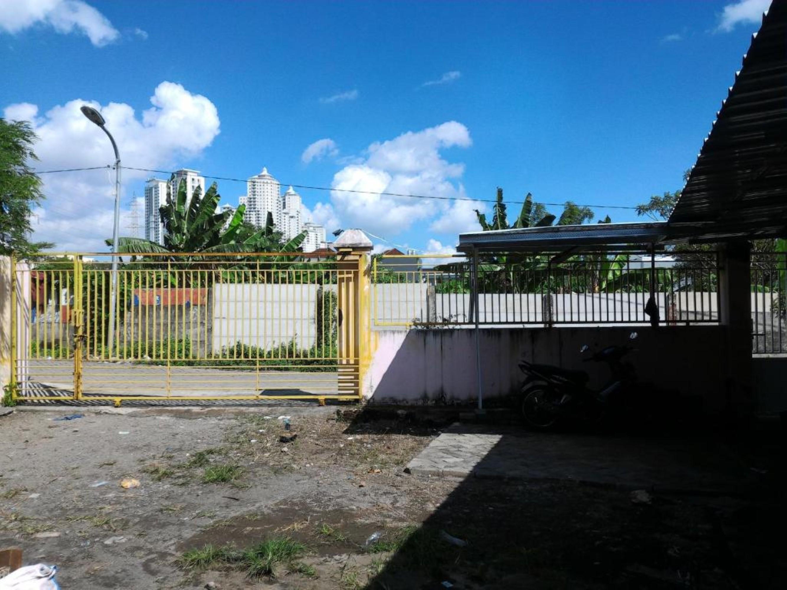 Hotel Kost 48 Surabaya Exterior foto